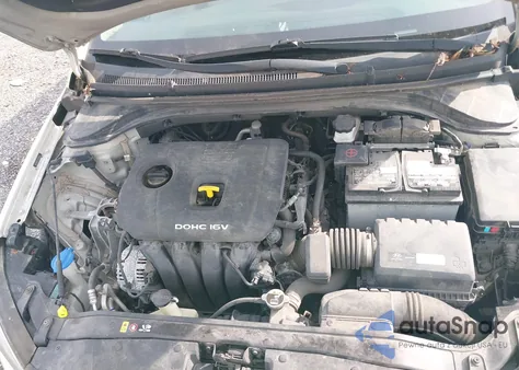 2018 Hyundai Elantra Value Edition из США, поврежденный, VIN 5NPD84LF5JH220644